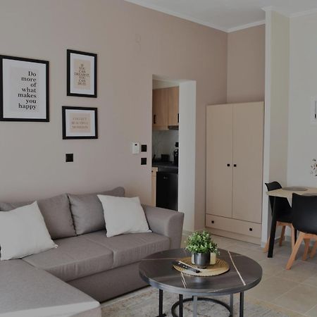 Káto Loutrákion Pnoe Apartments מראה חיצוני תמונה