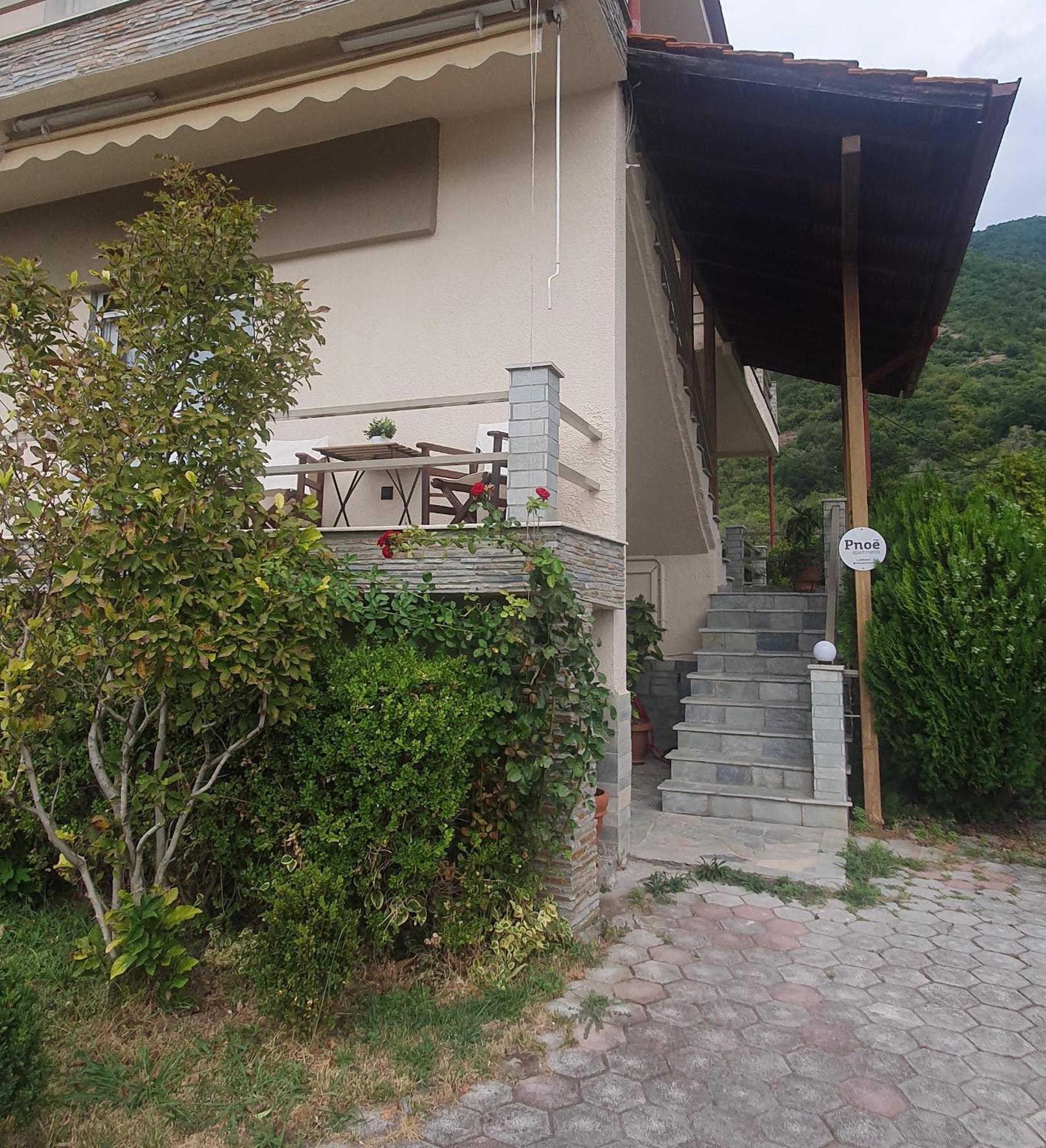 Káto Loutrákion Pnoe Apartments מראה חיצוני תמונה